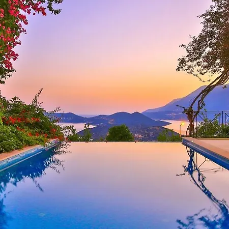 Villa Noyan